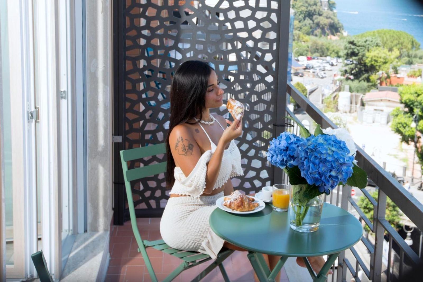 Lumar Luxury Sorrento Hotel Exterior photo