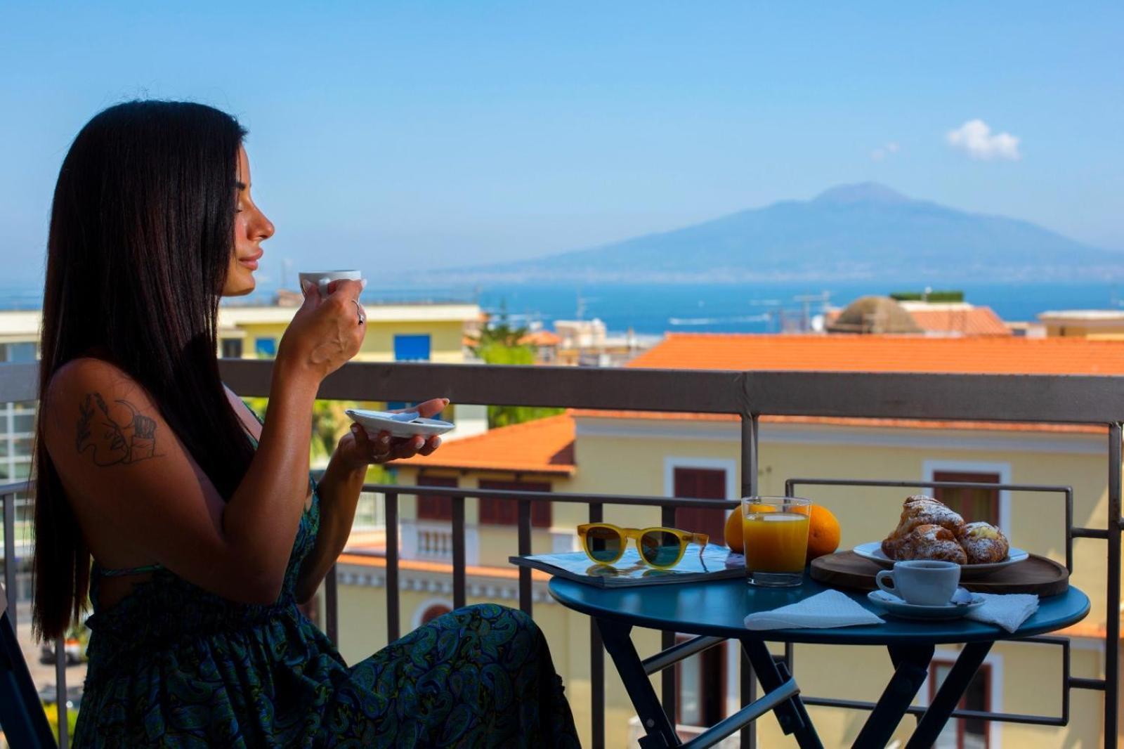 Lumar Luxury Sorrento Hotel Exterior photo